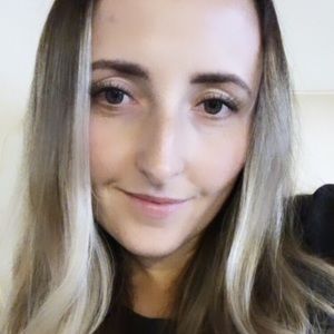 Meet your Posher, Olena